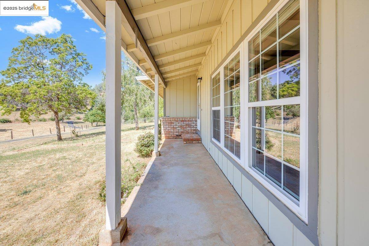 Sonora, CA 95370,18071 Woodham Carne Rd