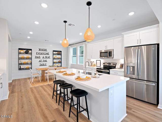 Piru, CA 93040,126 Yellow Birch LN