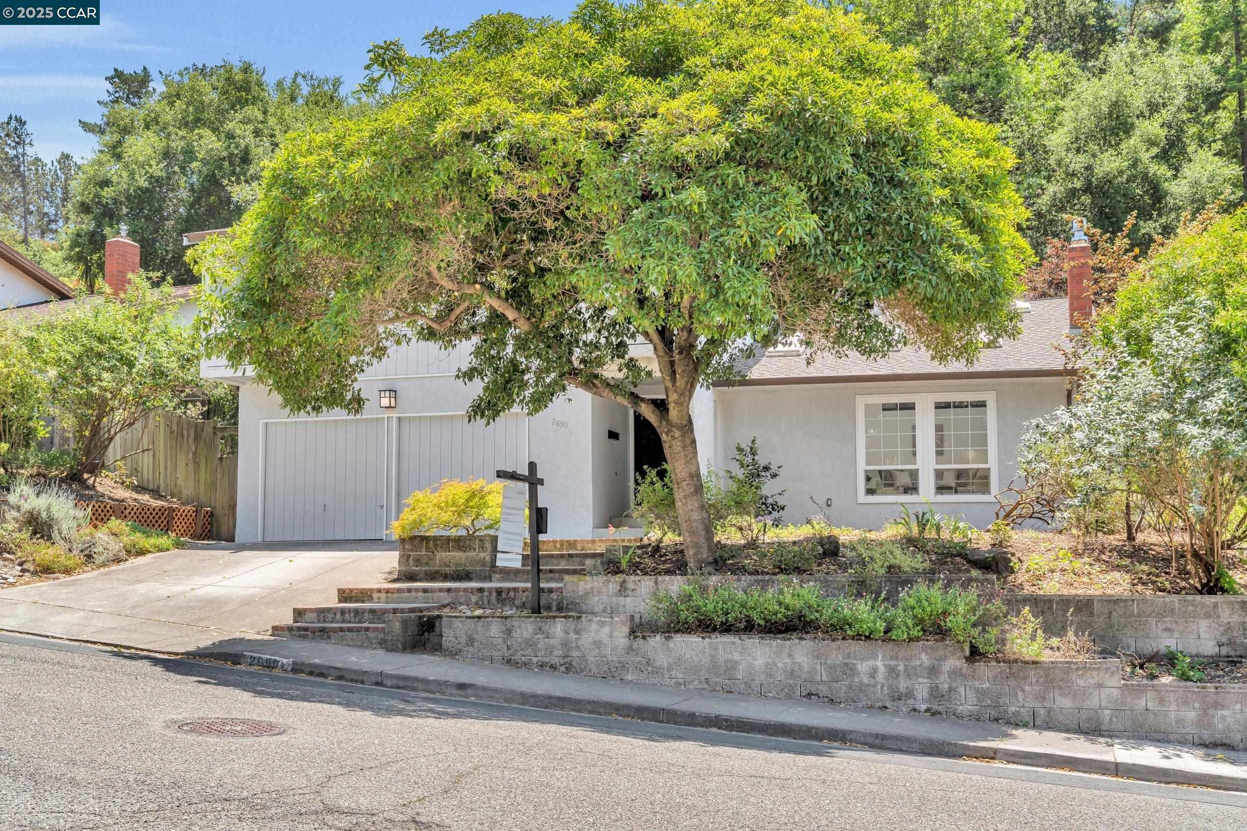 Pinole, CA 94564,2690 Doidge Ave