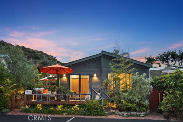 Laguna Beach, CA 92651,30802 Coast M1