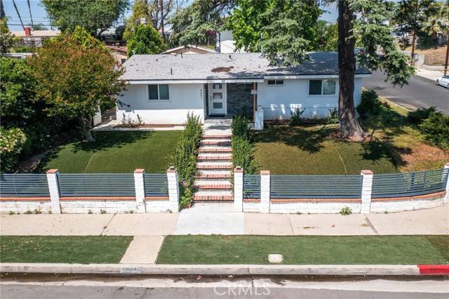 Northridge, CA 91343,9661 Hayvenhurst AVE