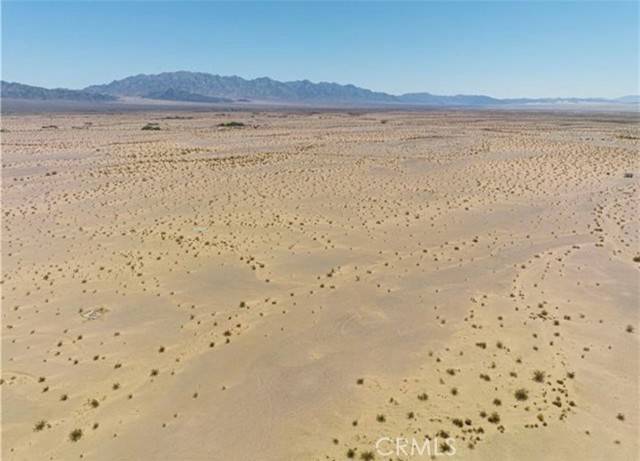 Twentynine Palms, CA 92277,62816 Hollywood LN