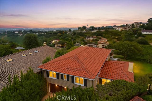 Rancho Palos Verdes, CA 90275,27990 Beechgate DR
