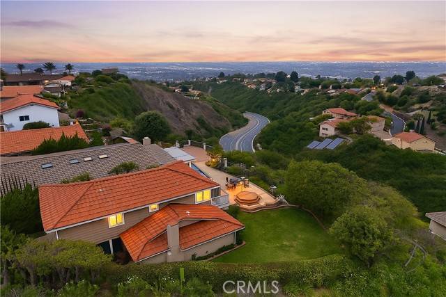 Rancho Palos Verdes, CA 90275,27990 Beechgate DR