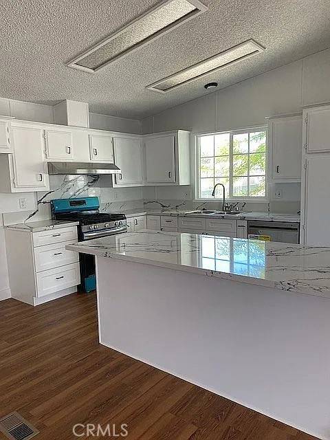Rosamond, CA 93560,3303 Sierra 66