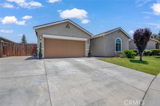 Visalia, CA 93292,2046 S Grand ST