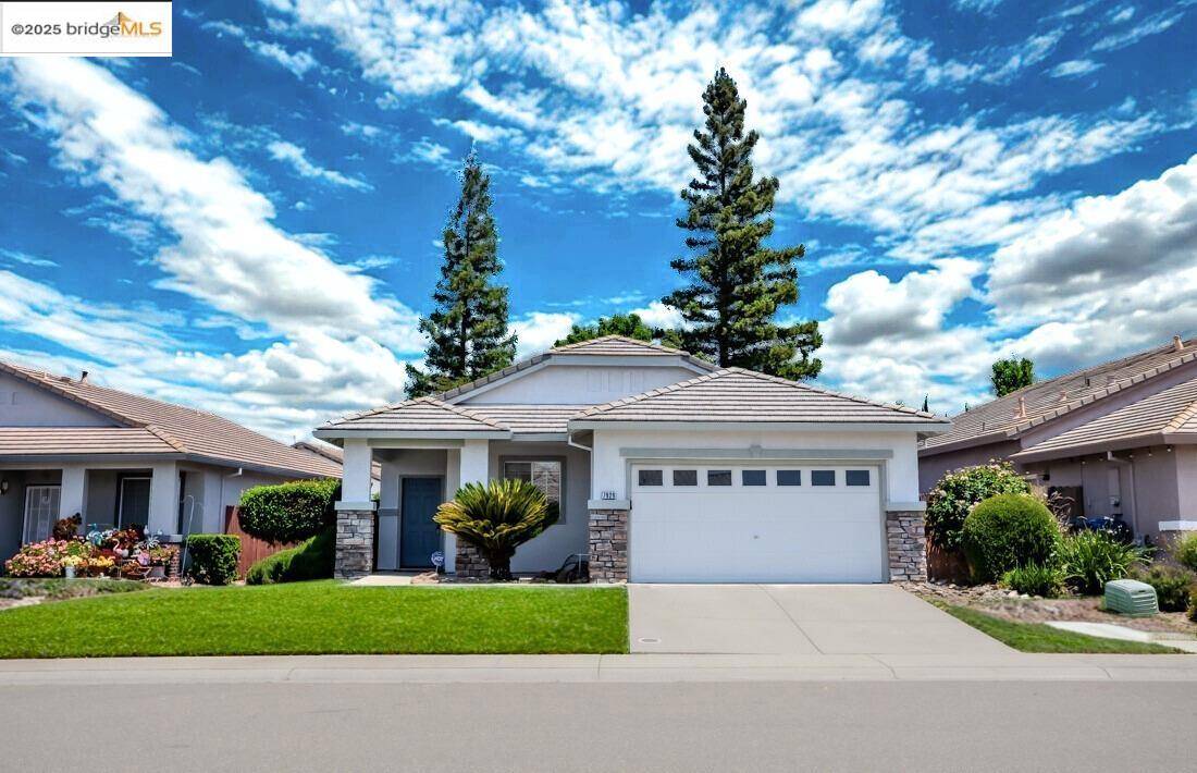 Sacramento, CA 95829,7929 Dersingham DR