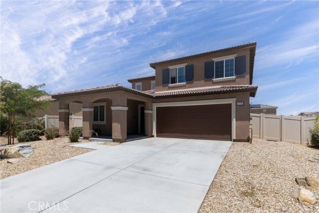 Adelanto, CA 92301,10582 Pampas CT