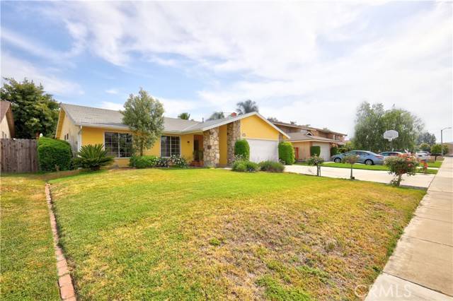 Chino, CA 91710,4163 Alma CT