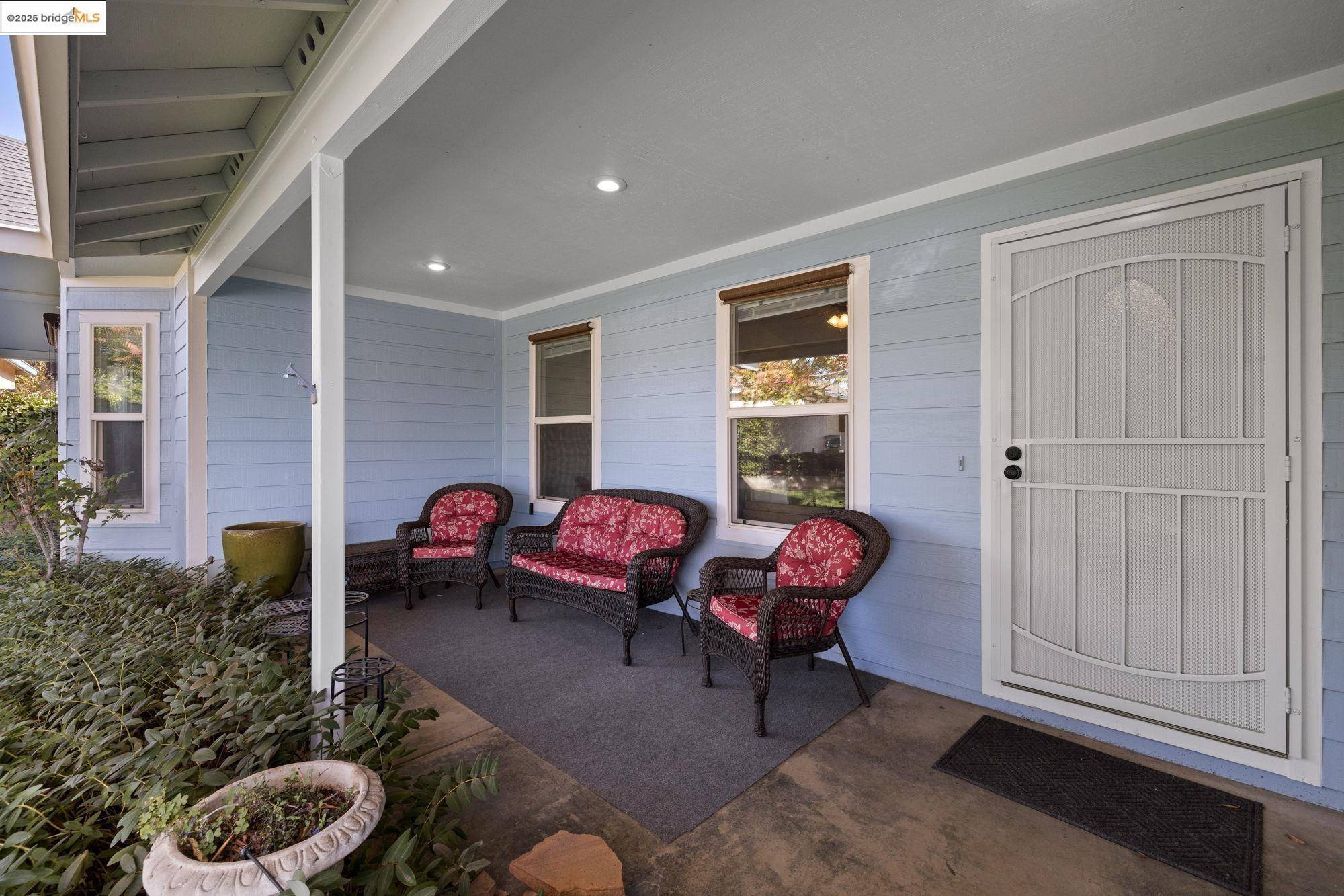 Jamestown, CA 95327,10677 Oak Leaf Ct