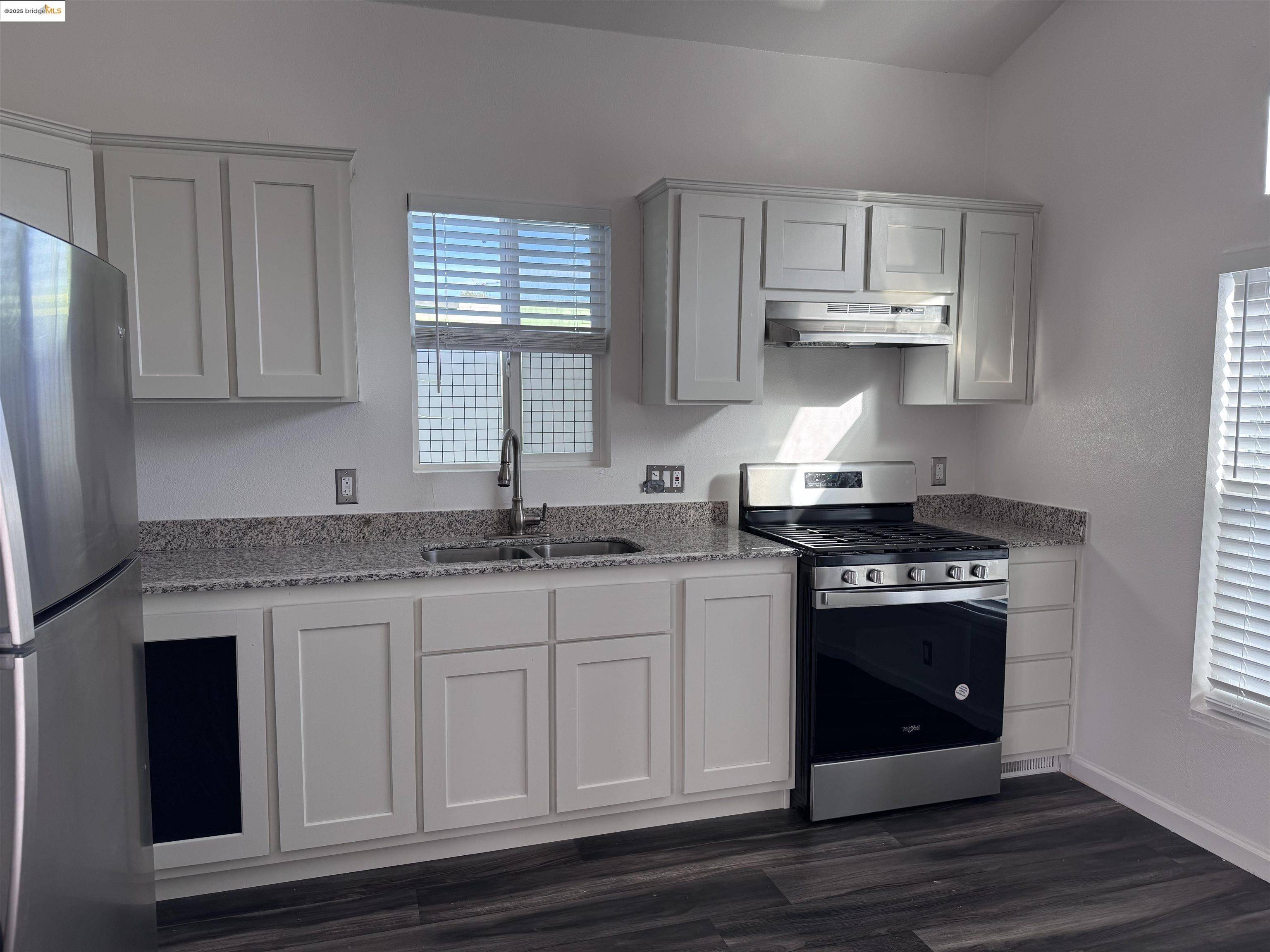 San Pablo, CA 94806,2425 Church Lane 20