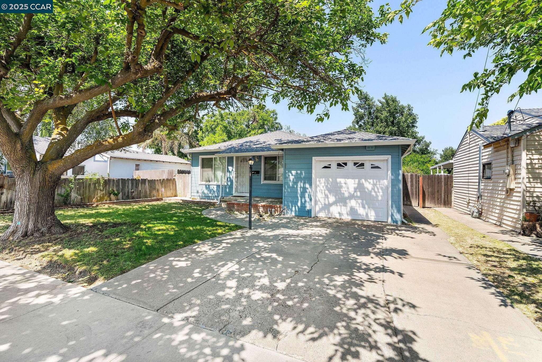 Tracy, CA 95376,1925 Bessie Ave