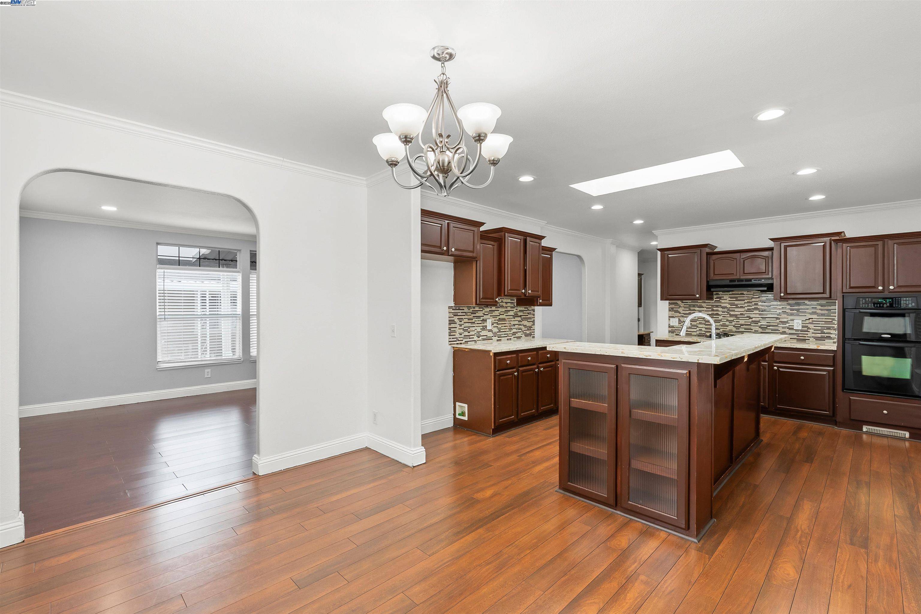 Hayward, CA 94544-6248,28147 Murcia st 324