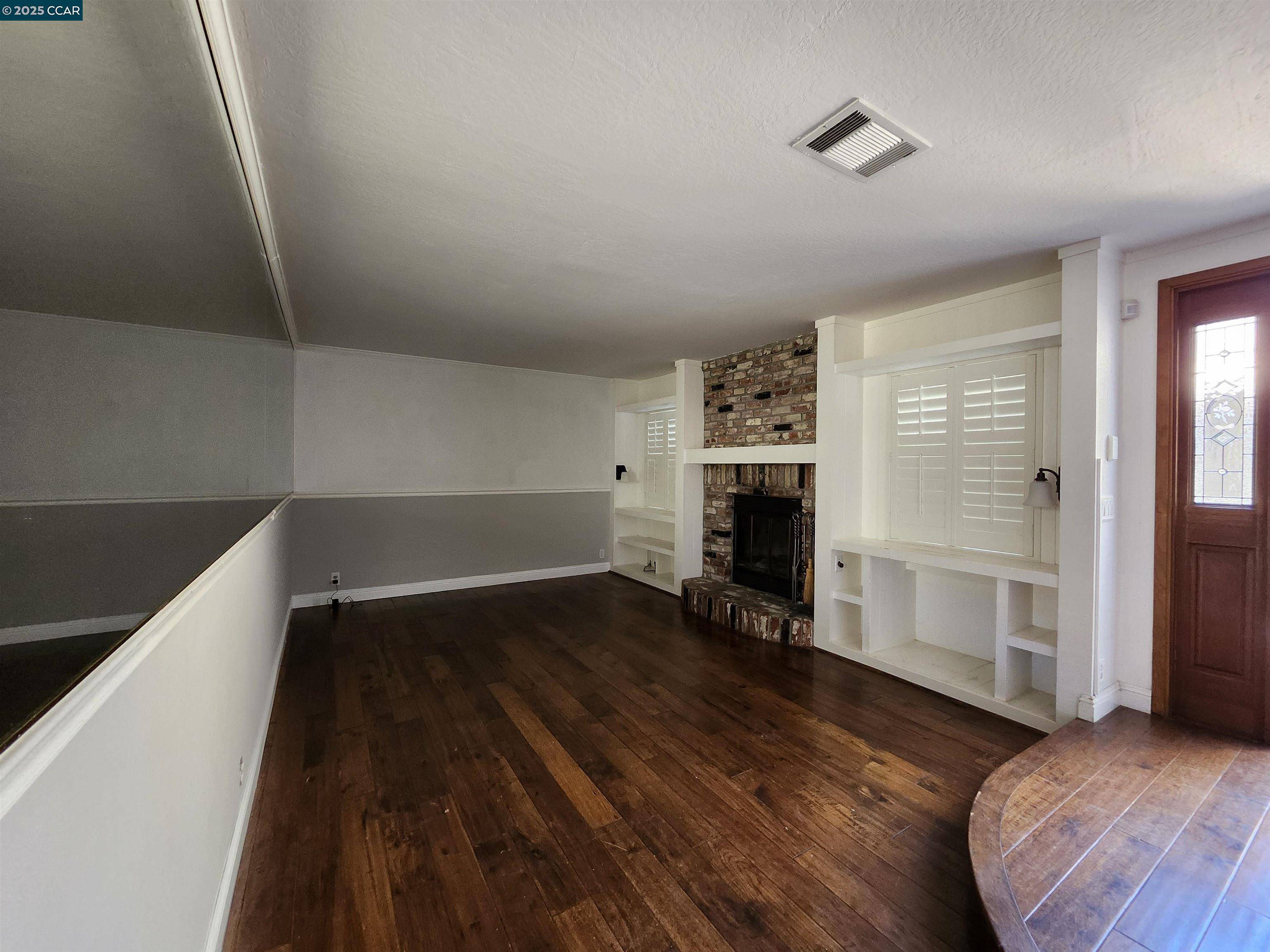 Martinez, CA 94553,312 Wildcroft Dr