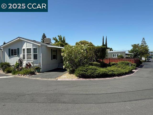 Concord, CA 94518,149 Galloway Dr