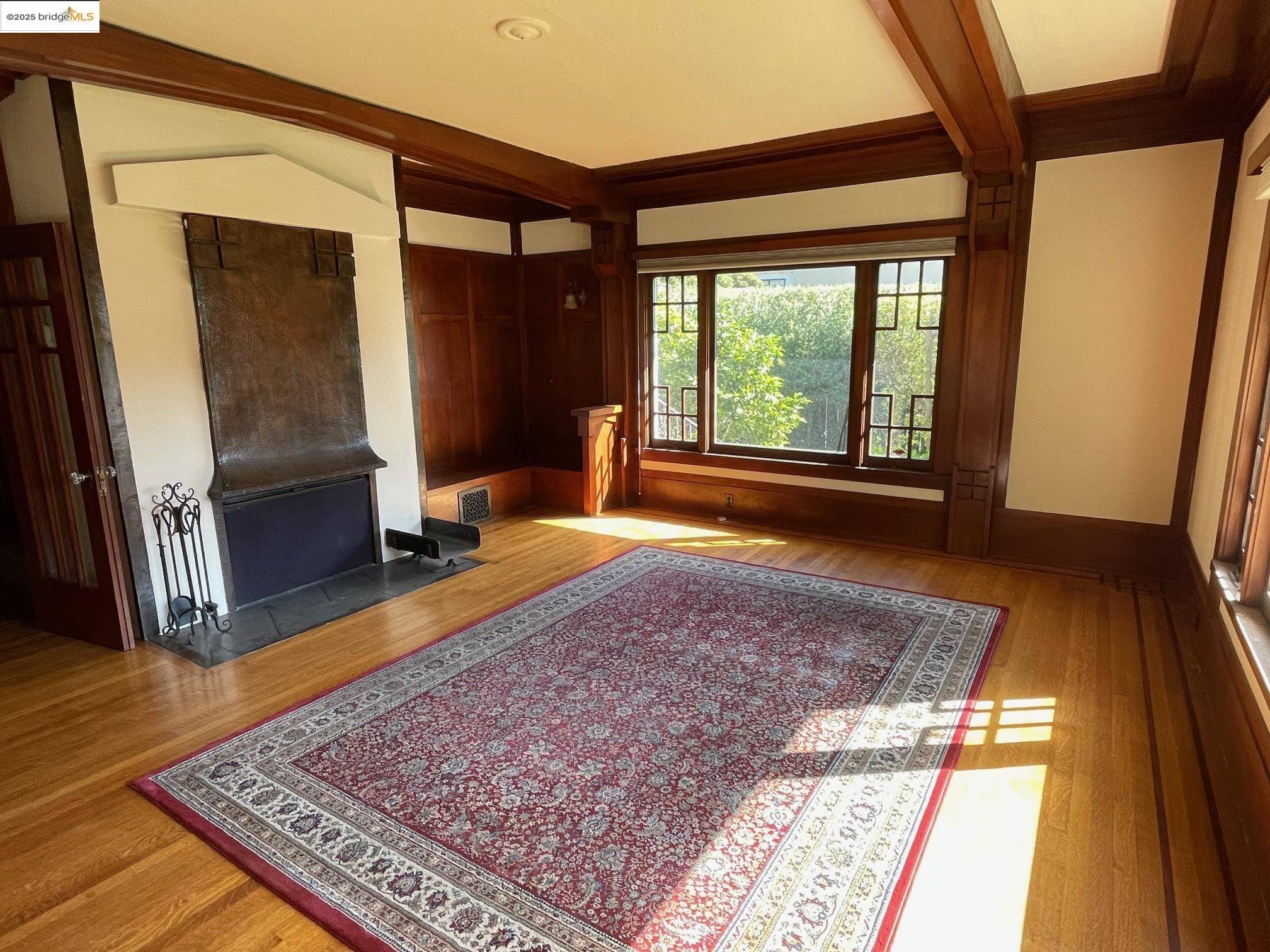 Oakland, CA 94610,741 Haddon Pl