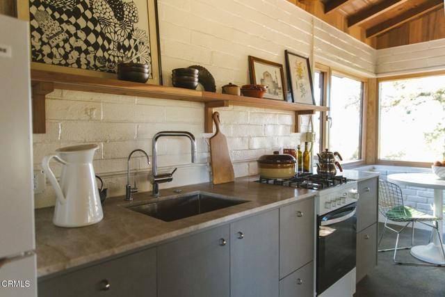 Ojai, CA 93023,Address is not disclosed