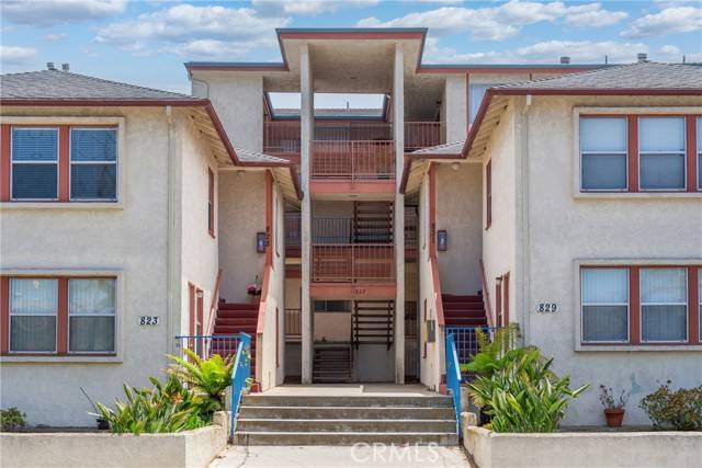 San Pedro, CA 90731,823 W 25th ST