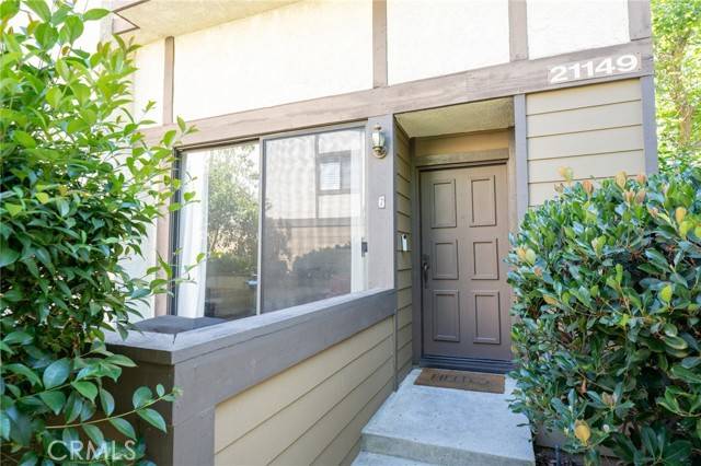 Chatsworth, CA 91311,21149 Lassen ST 6