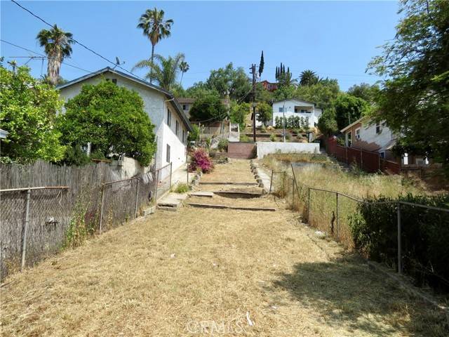 Los Angeles, CA 90031,453 Clifton ST