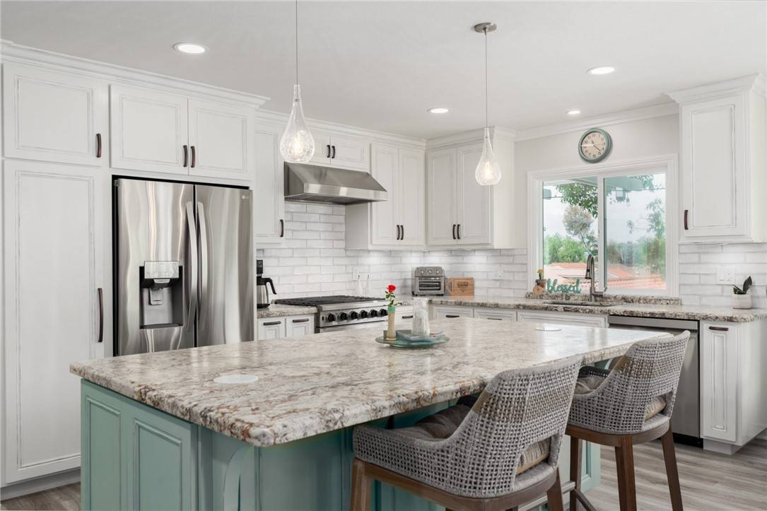 Mission Viejo, CA 92692,27705 Calle Valdes