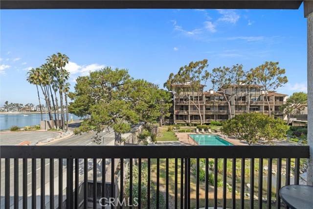 Long Beach, CA 90803,6217 Marina Pacifica Dr S