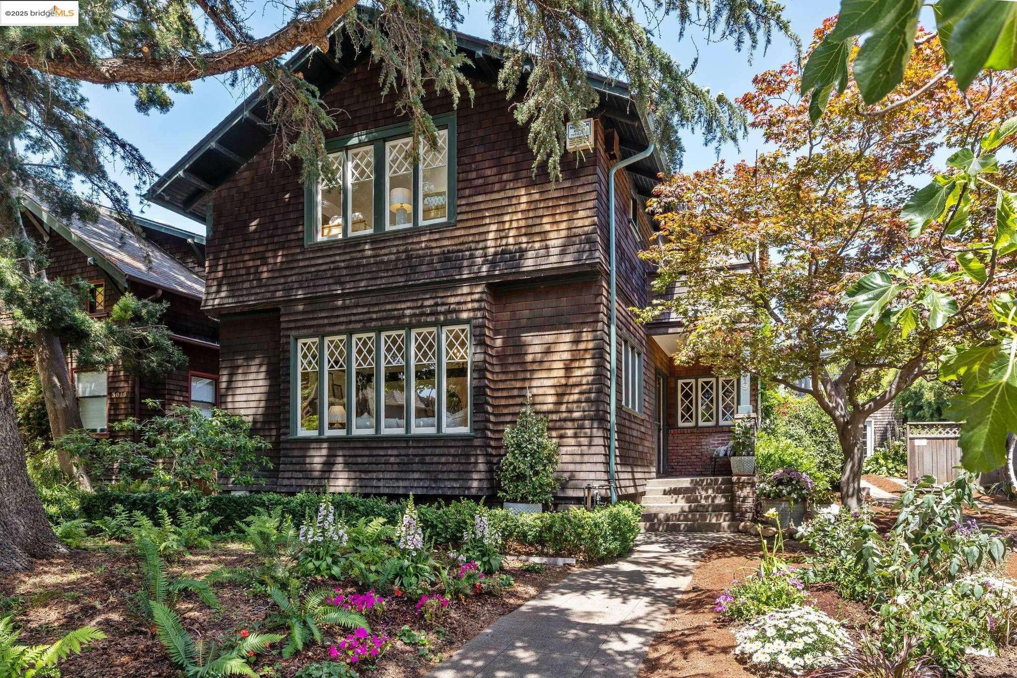 Berkeley, CA 94705,3019 Benvenue Ave