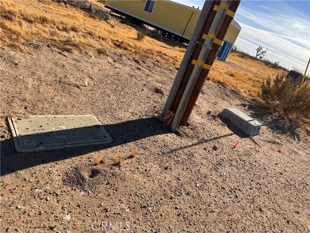Phelan, CA 92371,12729 Rochester RD