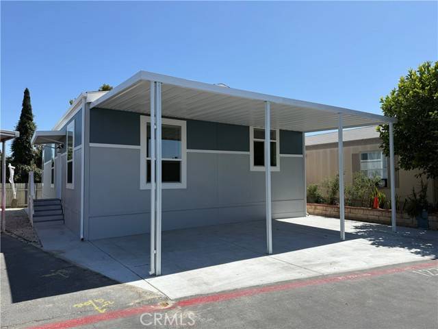 Norwalk, CA 90650,11101 Imperial Highway 122