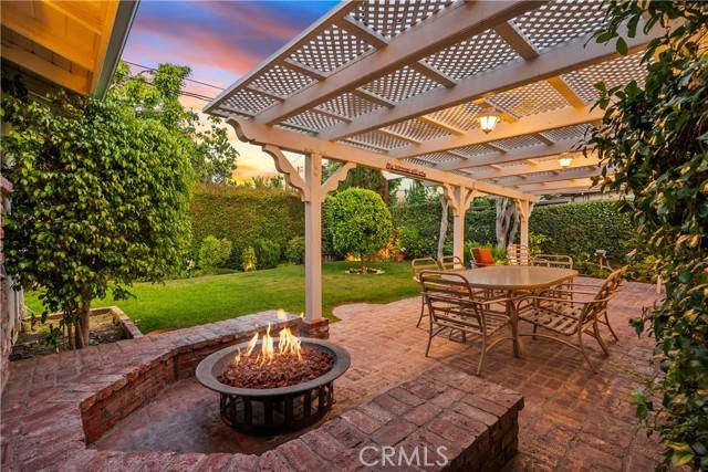 Northridge, CA 91343,9214 Mclennan AVE
