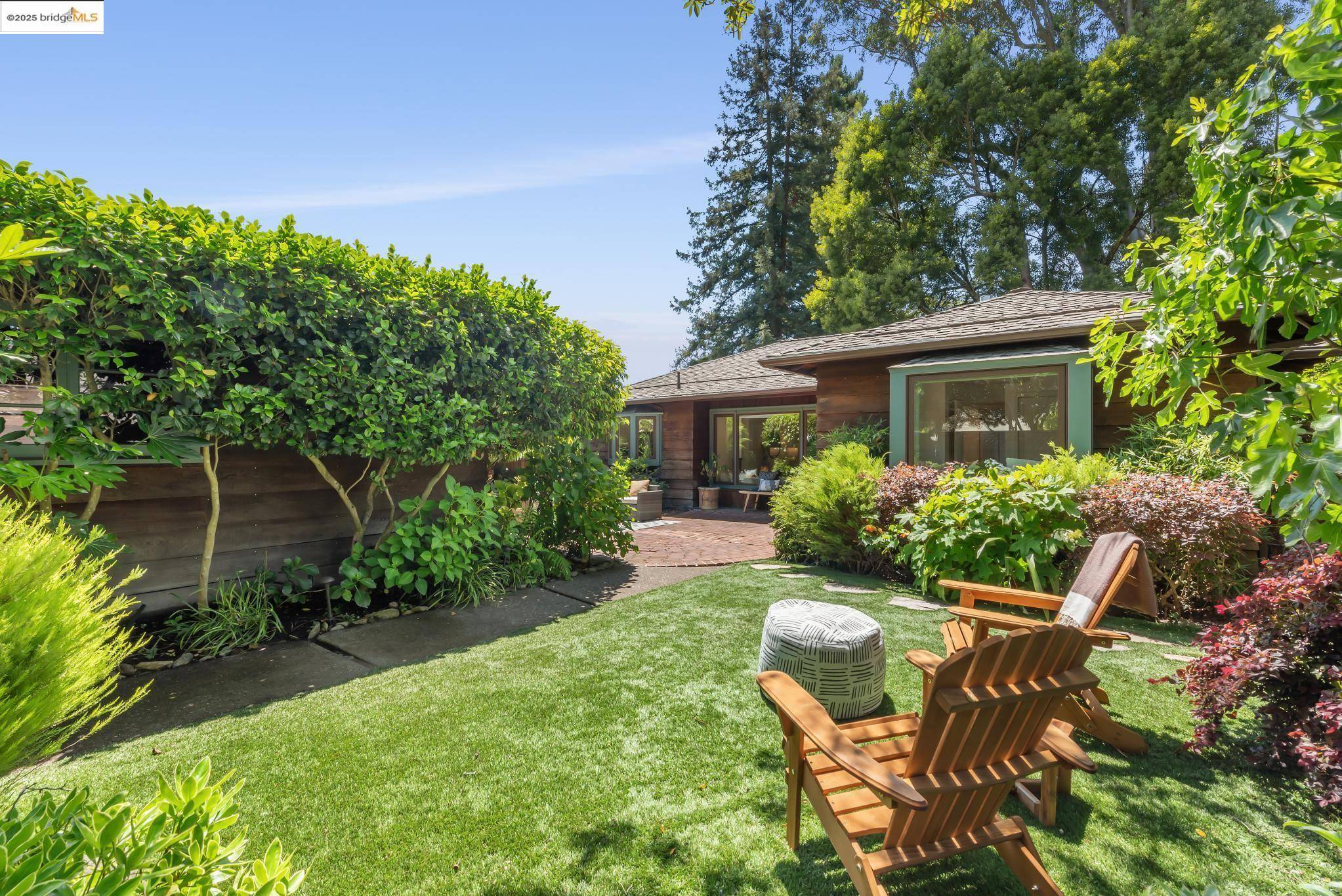 Berkeley, CA 94708,1270 Queens Rd