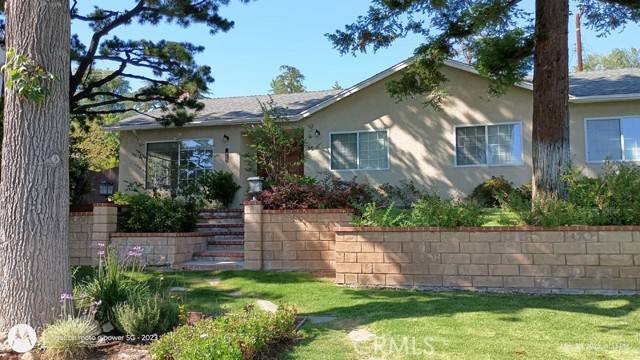 La Canada Flintridge, CA 91011,4956 Revlon DR