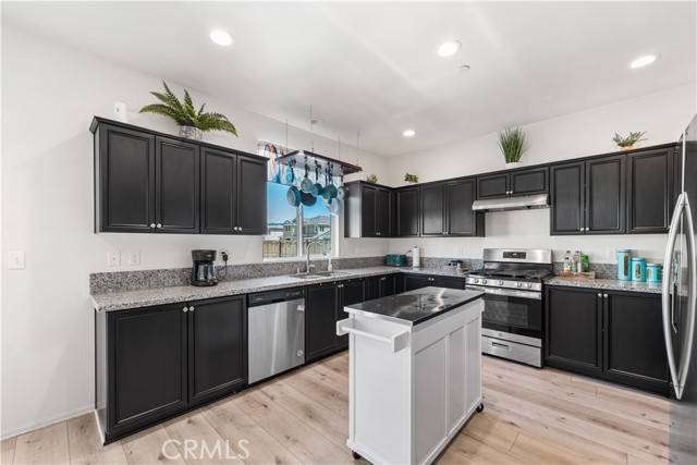 Rosamond, CA 93560,2436 Lugar Bonito CT