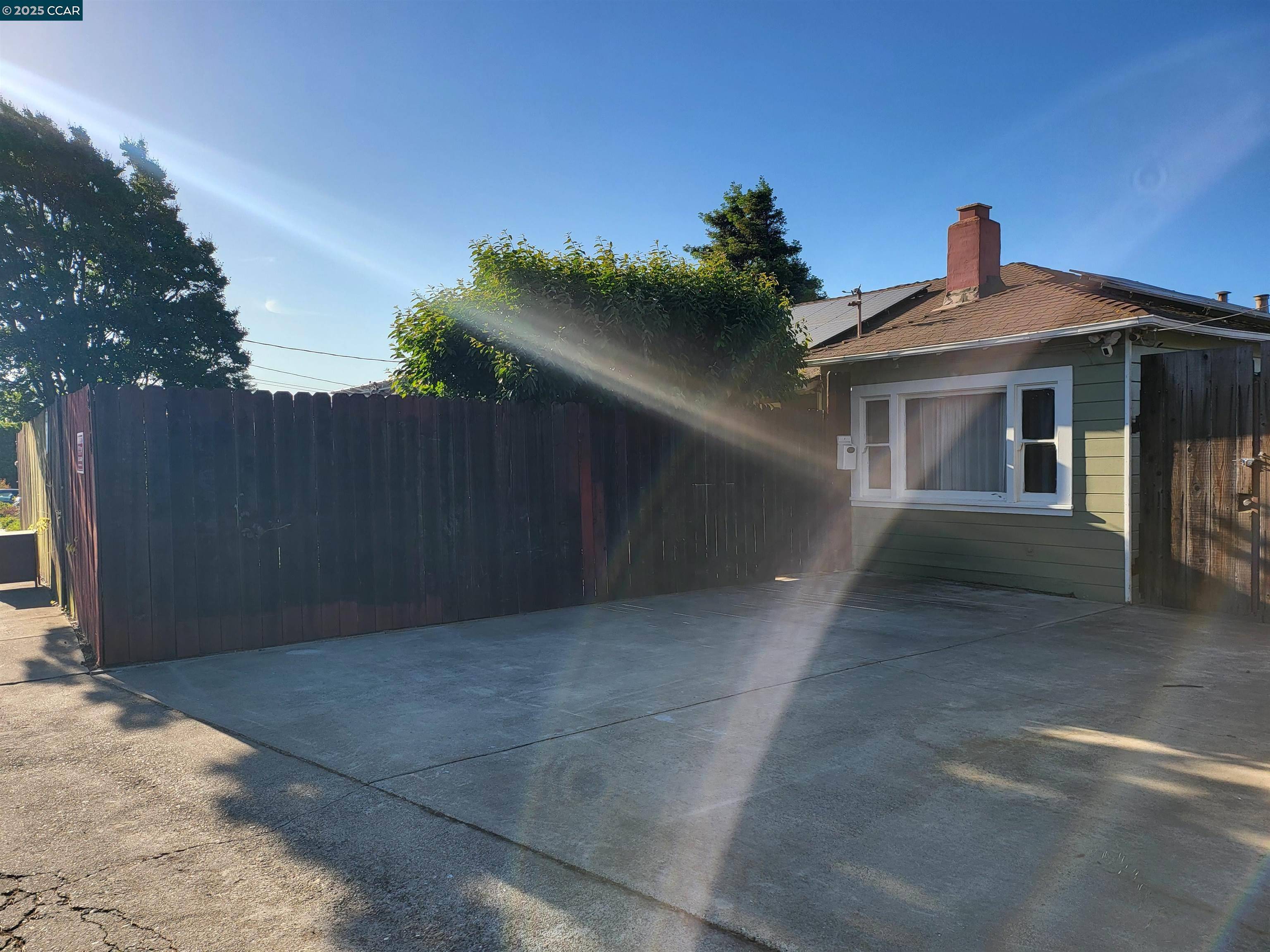 El Sobrante, CA 94803,814 Marin Rd