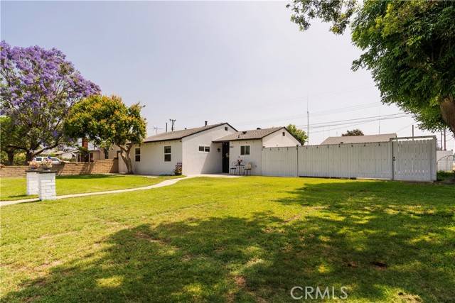 Covina, CA 91722,5402 N Fairvalley AVE