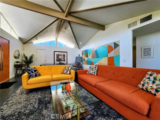 Palm Springs, CA 92264,2499 S Palm Canyon DR