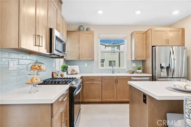 Rancho Mission Viejo, CA 92694,780 Stirrup