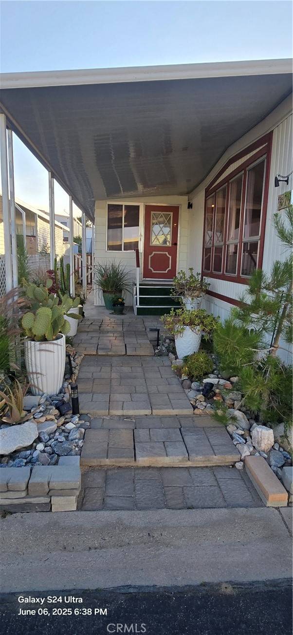 Yucca Valley, CA 92284,54999 Martinez TRL 79