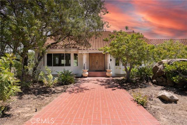 Temecula, CA 92590,19605 CARANCHO RD