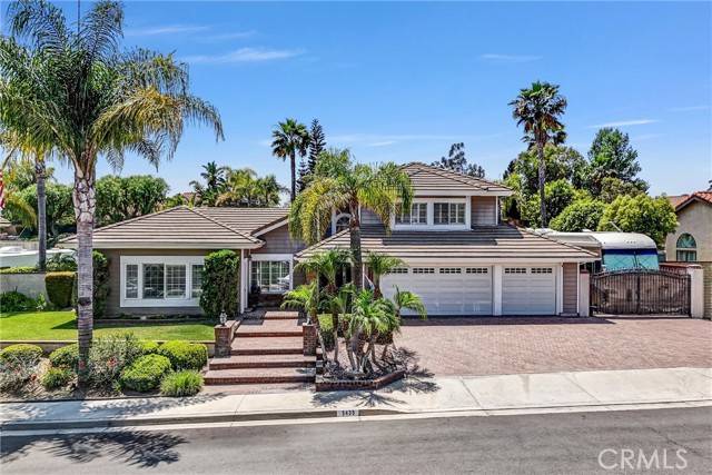 Yorba Linda, CA 92887,5435 Via Mariposa