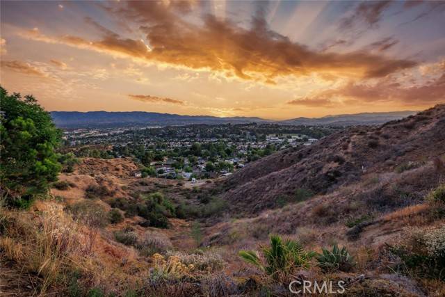 Saugus, CA 91350,27403 Garza DR
