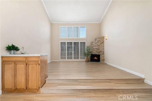 Sherman Oaks, CA 91403,14853 Hartsook ST 106