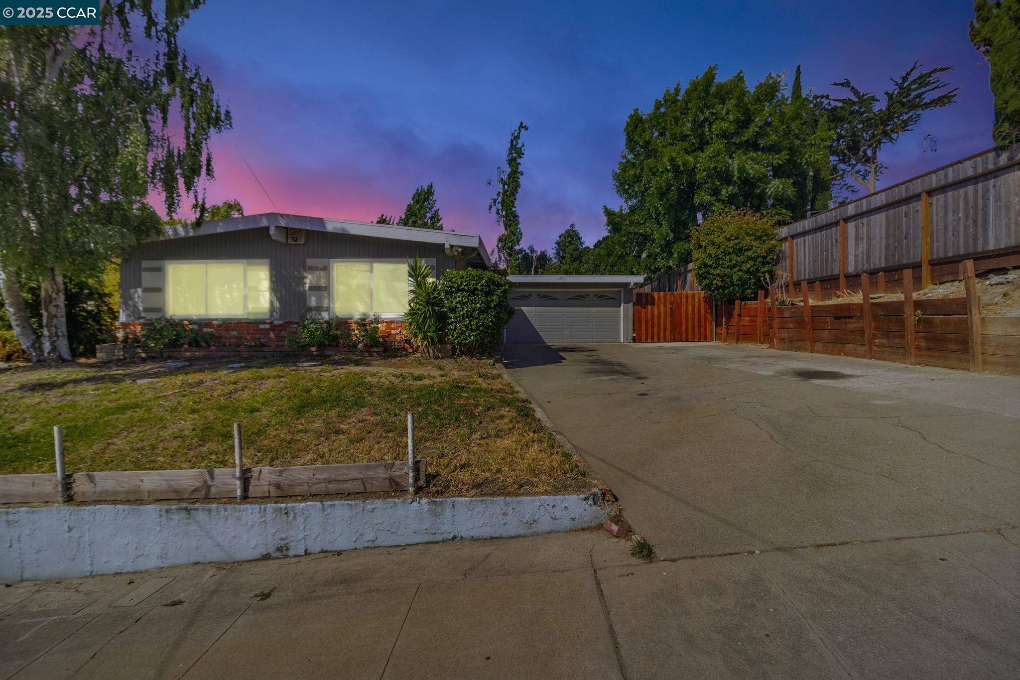 El Sobrante, CA 94803,493 Pebble