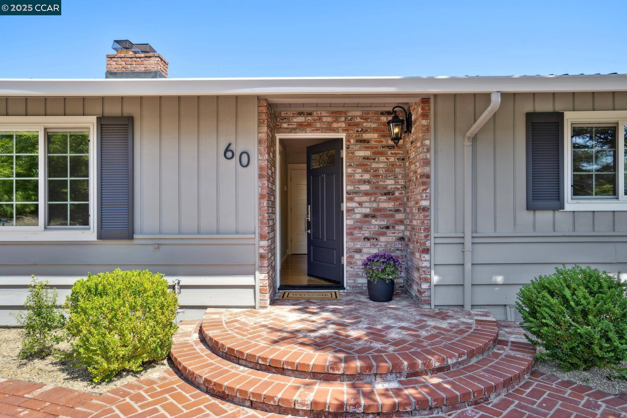 Orinda, CA 94563-2816,60 Bates Blvd