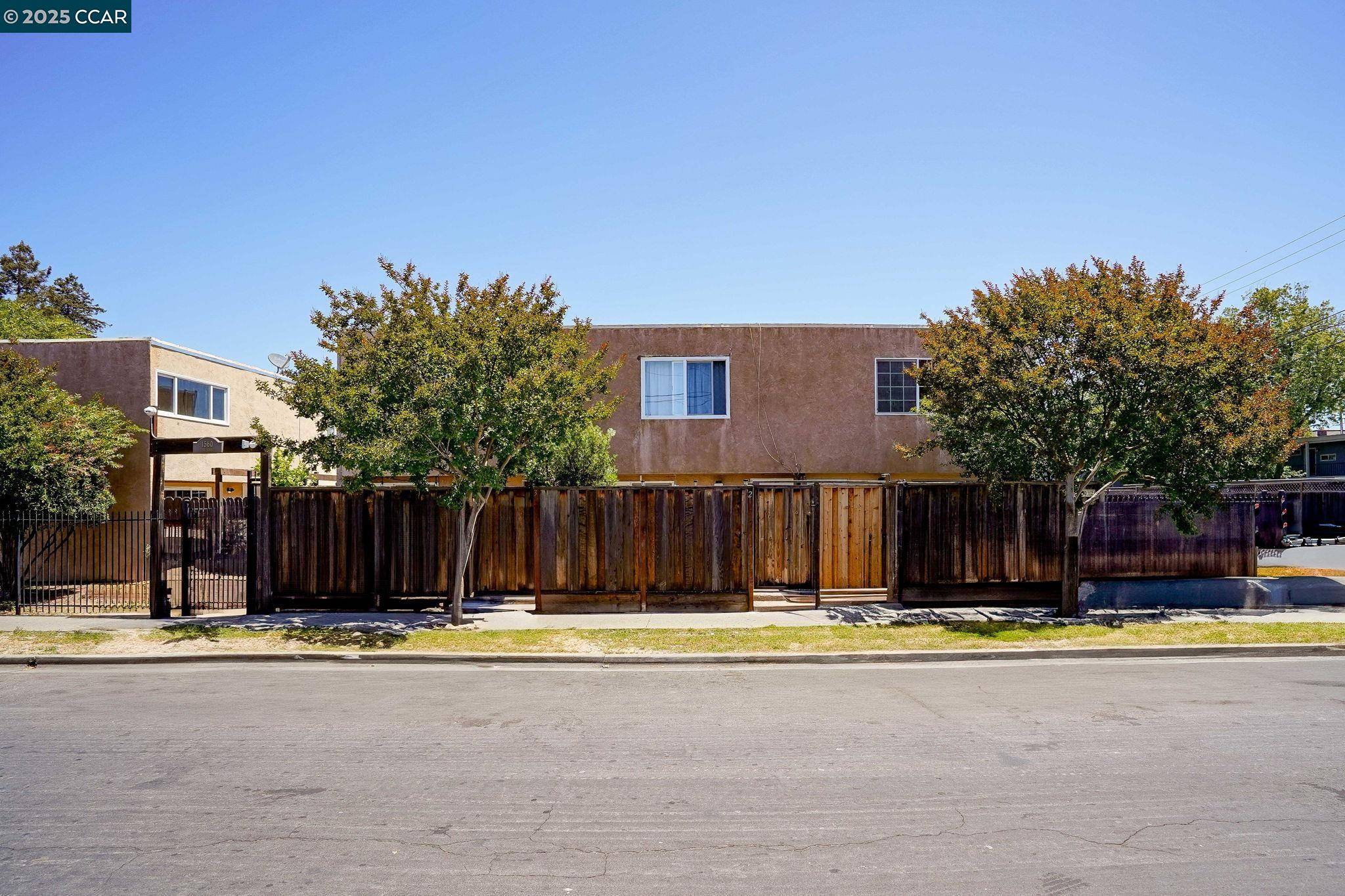 Concord, CA 94520,1560 Pine St 8