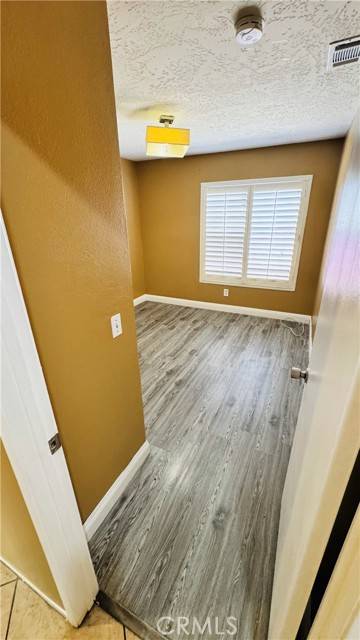 Adelanto, CA 92301,11226 Villa ST