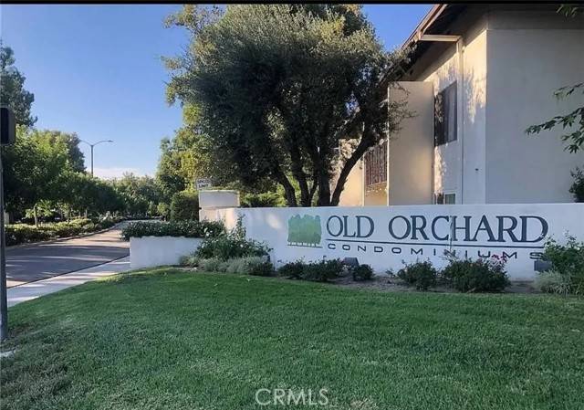 Valencia, CA 91355,23515 Lyons AVE 277