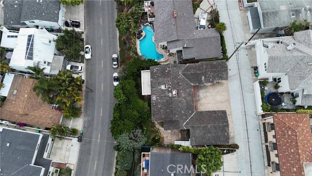 Newport Beach, CA 92663,333 Catalina DR