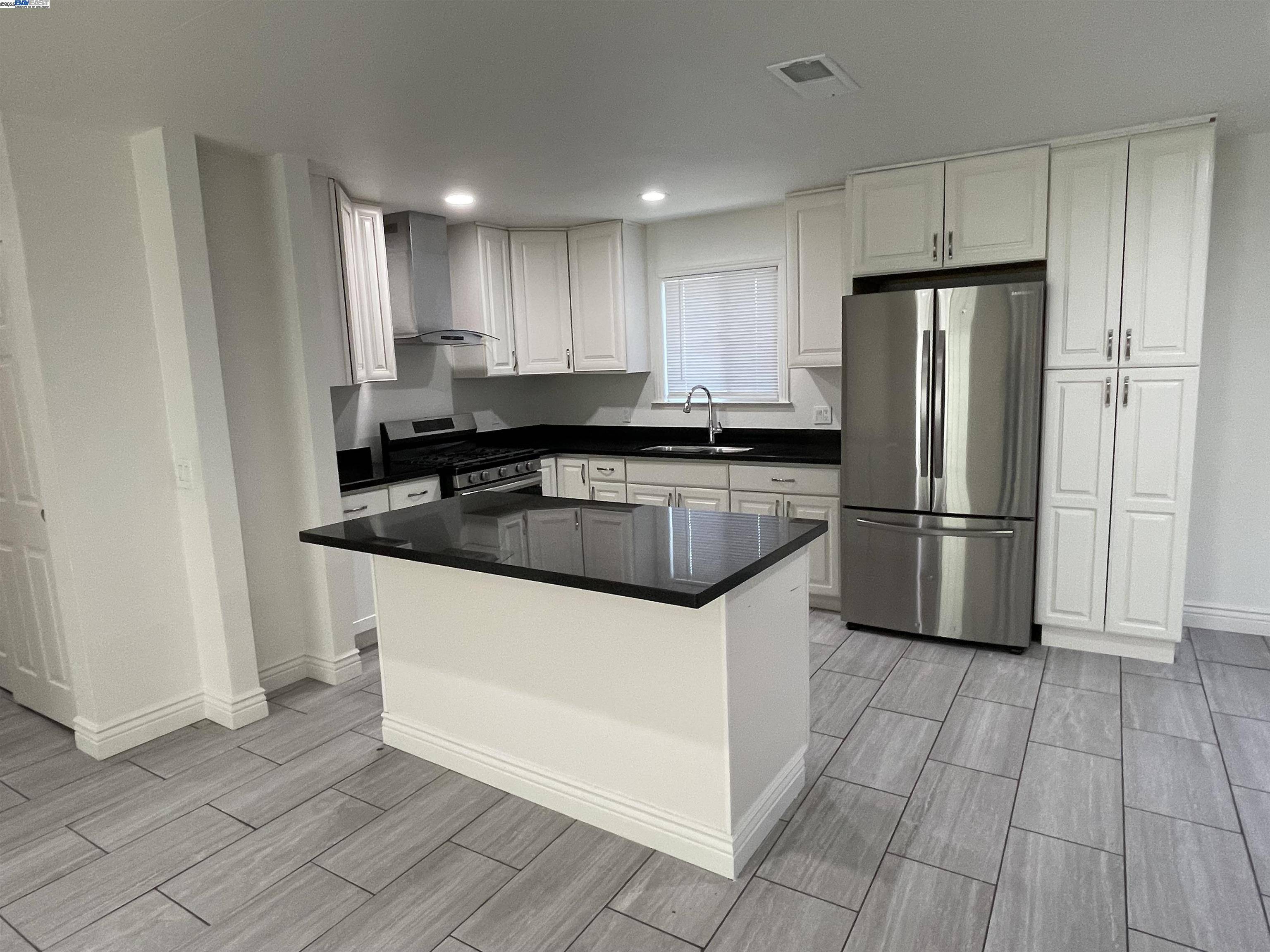 Stockton, CA 95206,174 Horton Ave
