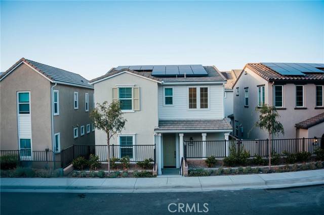 Corona, CA 92883,4098 Summer WAY
